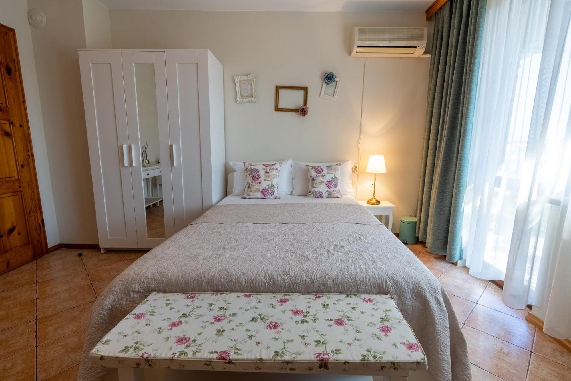 Kalina Guest Rooms Sozopol Luaran gambar